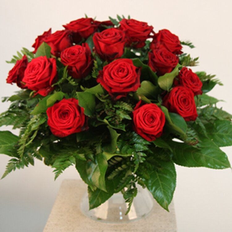 logo Regeren bossen Boeket met rode rozen standaard - Tuincentrum Abies